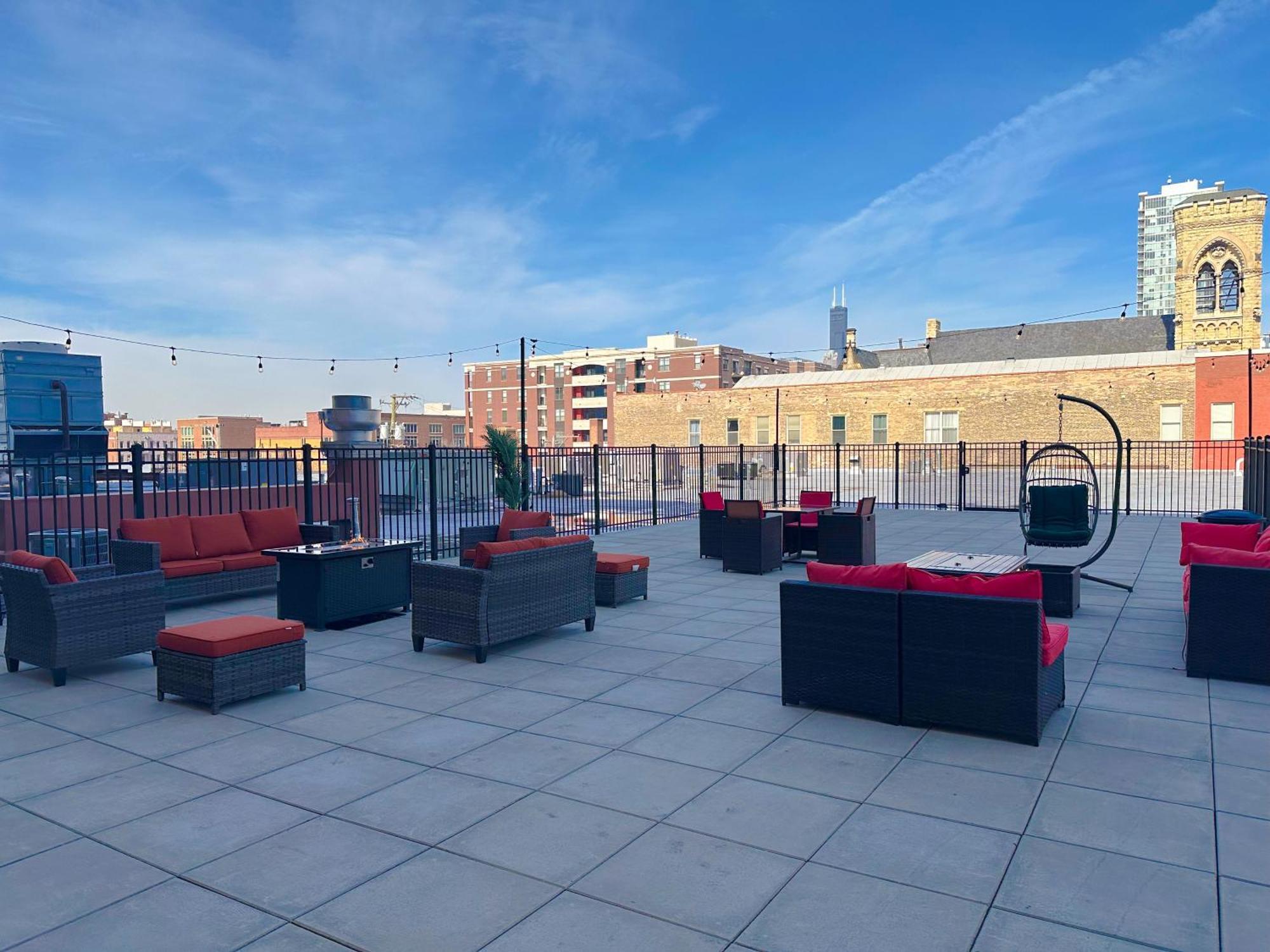 Modern 2Br Loft With Amazing City Skyline View And Optional Parking For 8 Guests Near Mccormick Place And Soldier Field Chicago Exterior foto