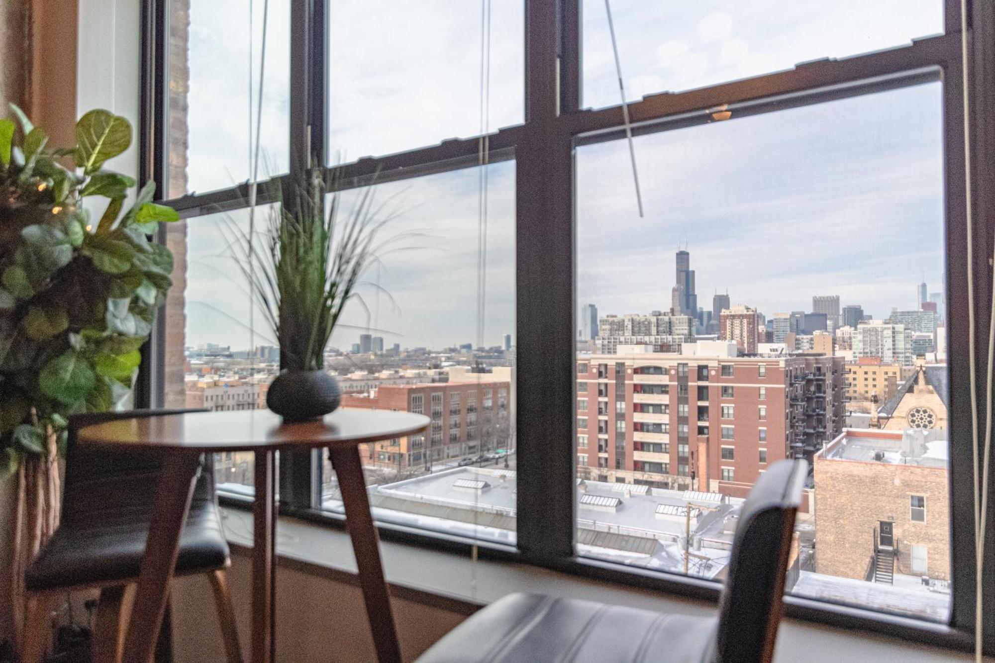 Modern 2Br Loft With Amazing City Skyline View And Optional Parking For 8 Guests Near Mccormick Place And Soldier Field Chicago Exterior foto